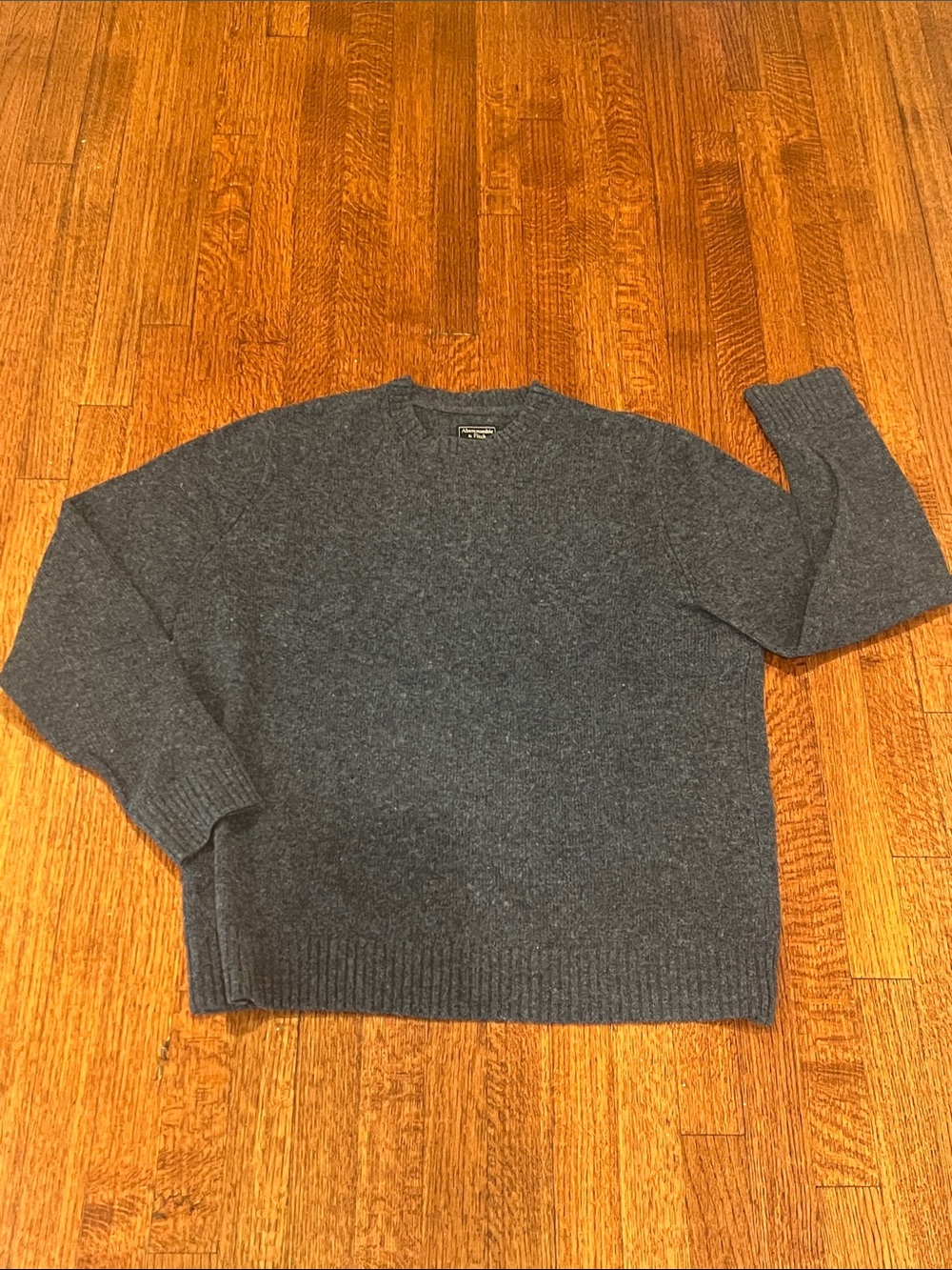 Abercrombie and Fitch Men's Crewneck wool Sweater